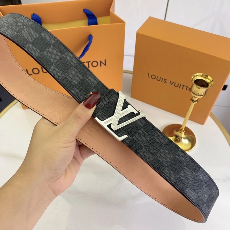 Breathable Louis Vuitton Belts 300987