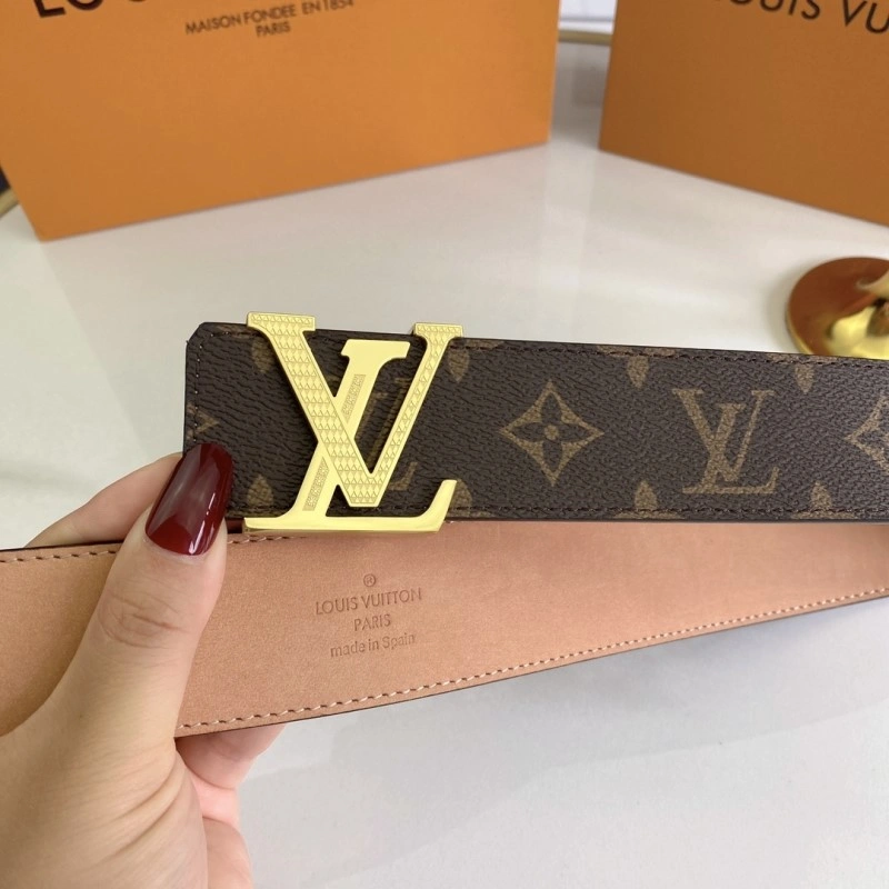 Louis Vuitton Belts EasyCare 300986