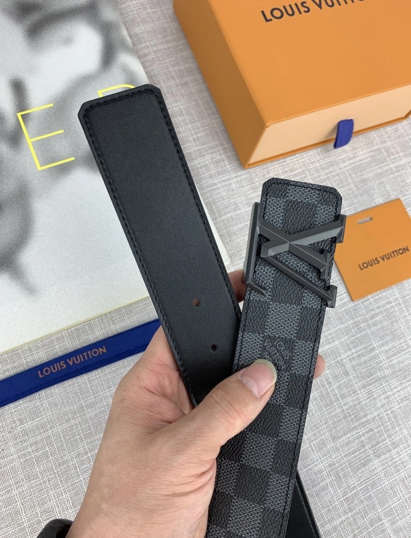 Louis Vuitton Belts Supportive 300984