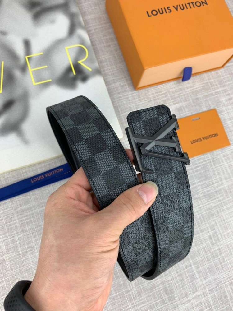 Louis Vuitton Belts Supportive 300984