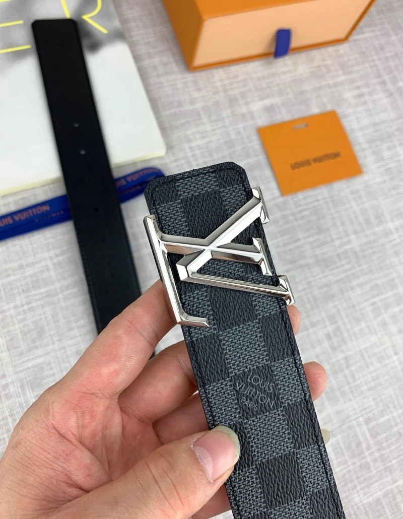 Louis Vuitton Belts TravelReady 300985