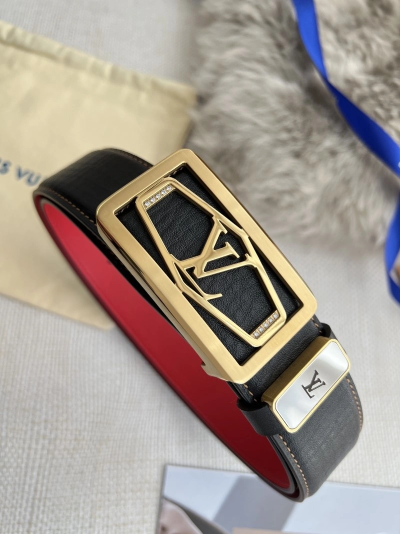 Louis Vuitton Belts Fashionable 300978