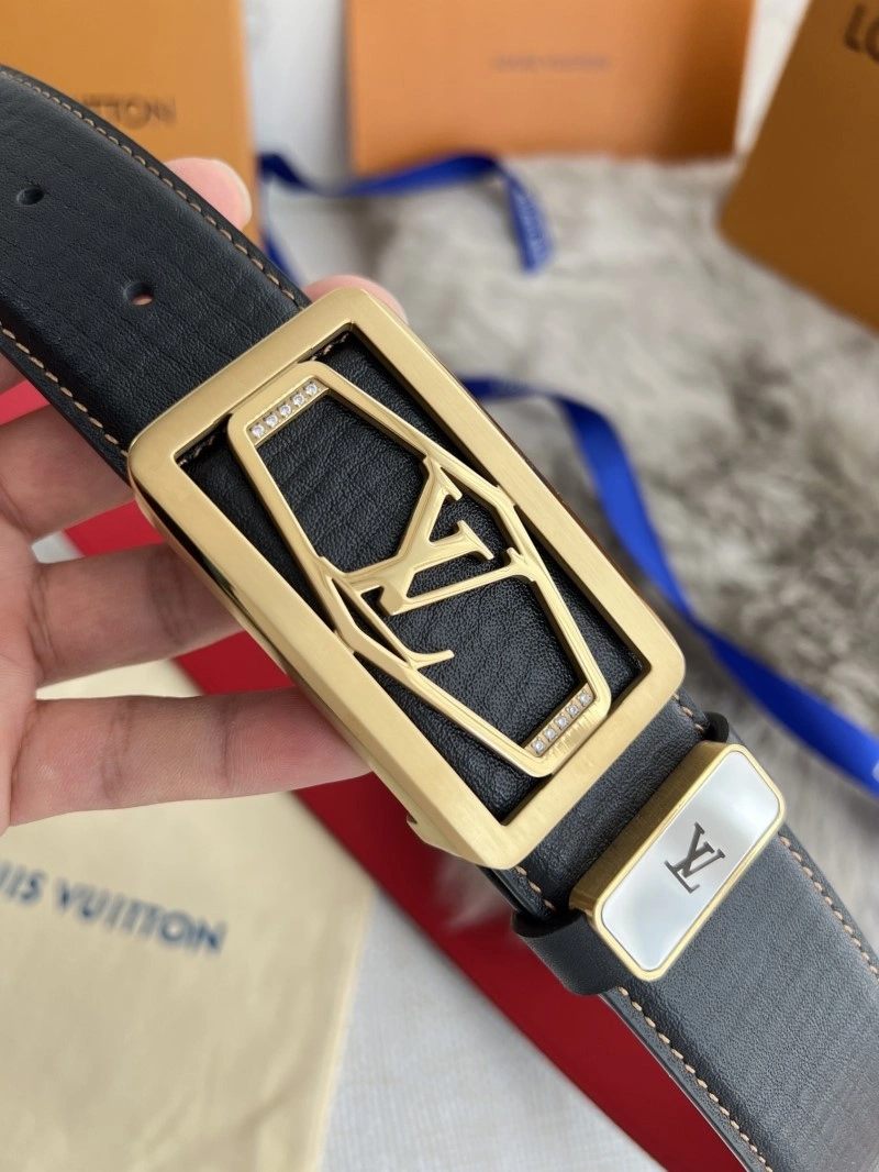 Louis Vuitton Belts Fashionable 300978
