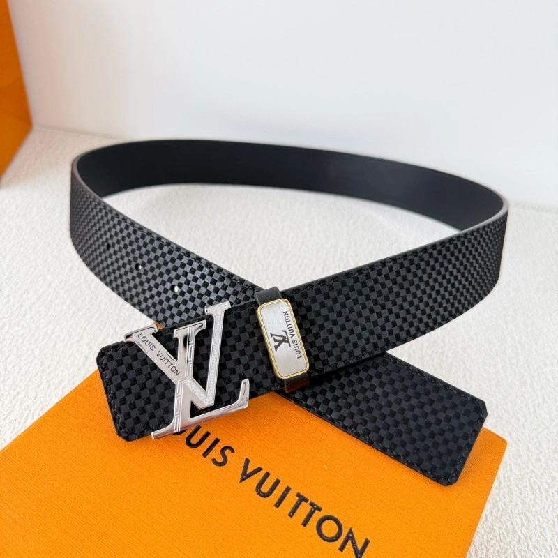 Louis Vuitton Belts UrbanChic 300960