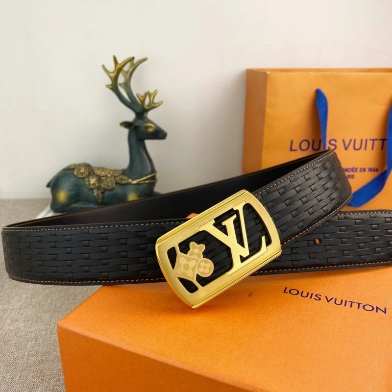 Compact Louis Vuitton Belts 300951
