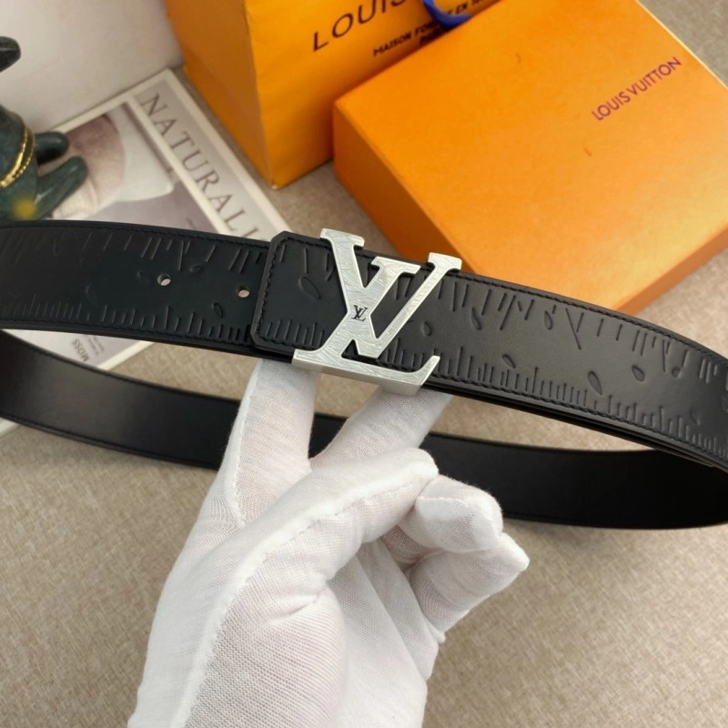 Louis Vuitton Belts GoAnywhere 300971