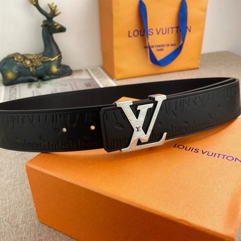 Louis Vuitton Belts GoAnywhere 300971