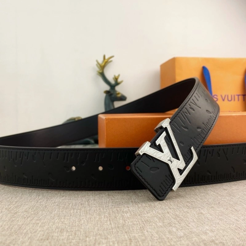 Louis Vuitton Belts GoAnywhere 300971