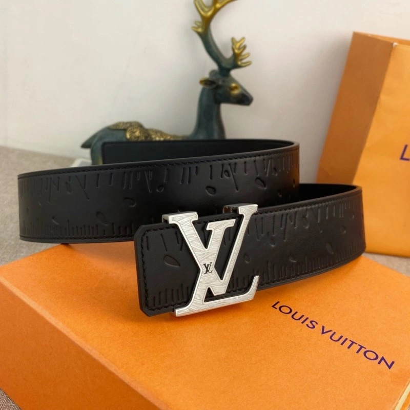 Louis Vuitton Belts GoAnywhere 300971