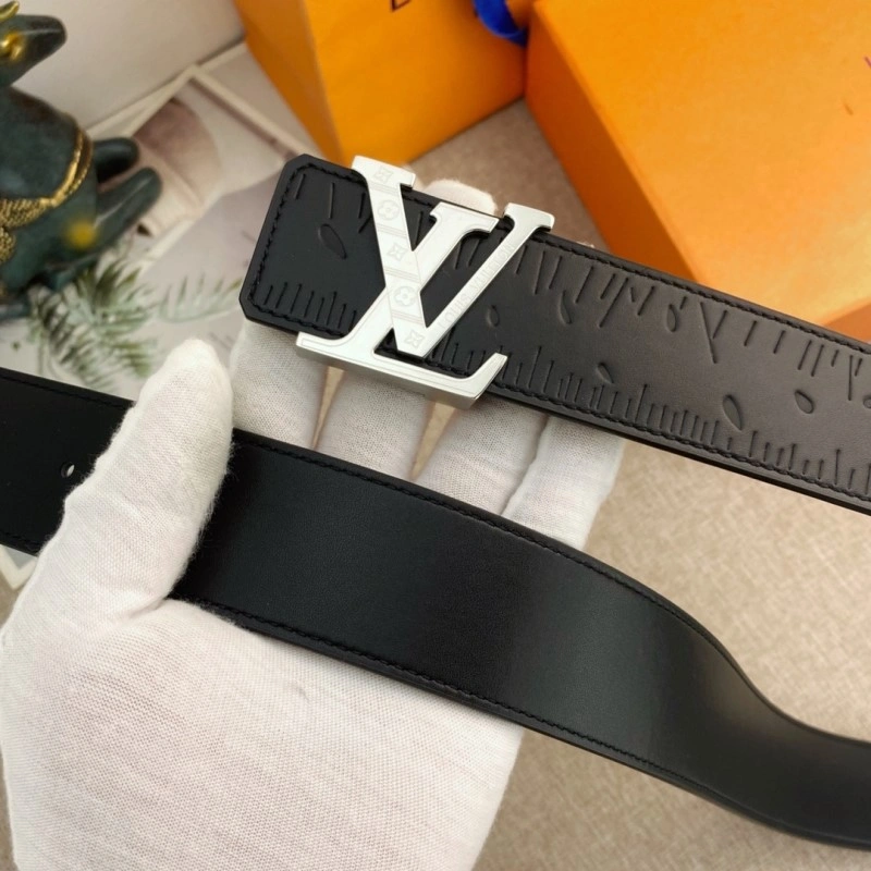 Bright Louis Vuitton Belts 300967