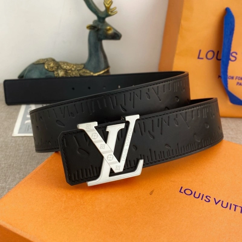 Bright Louis Vuitton Belts 300967