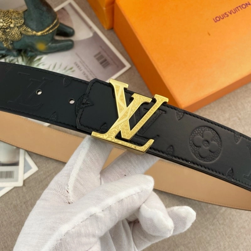 Compact Louis Vuitton Belts 300913