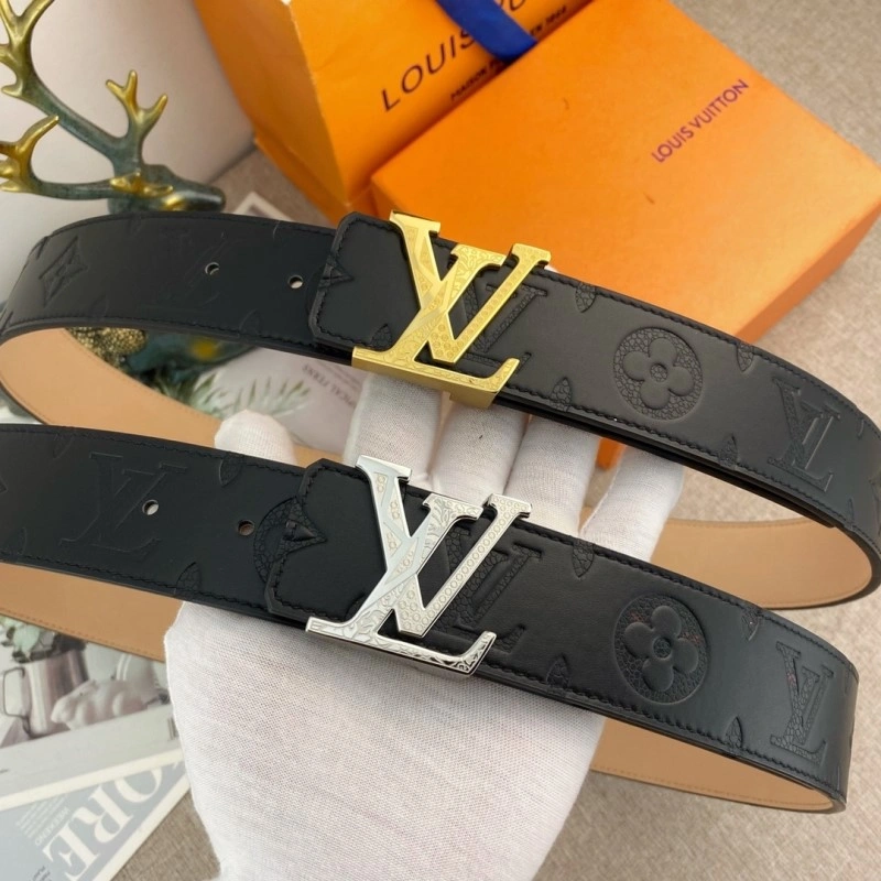 Compact Louis Vuitton Belts 300913
