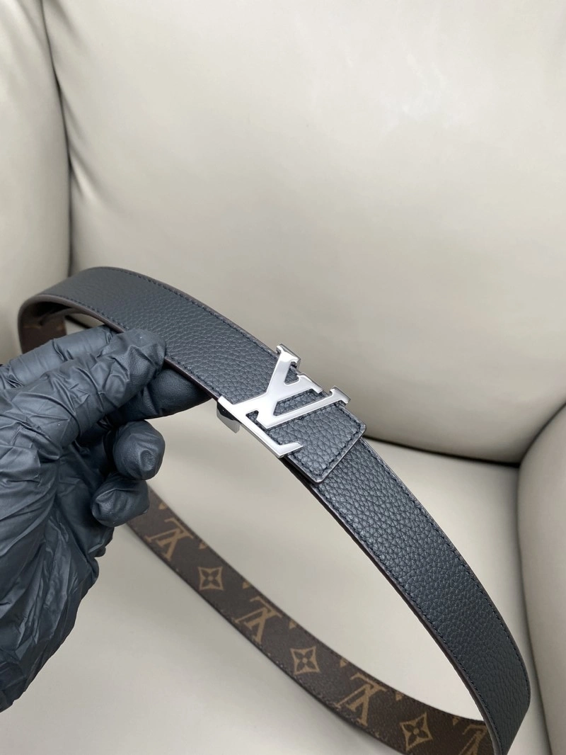 Louis Vuitton Belts Trendy 300930
