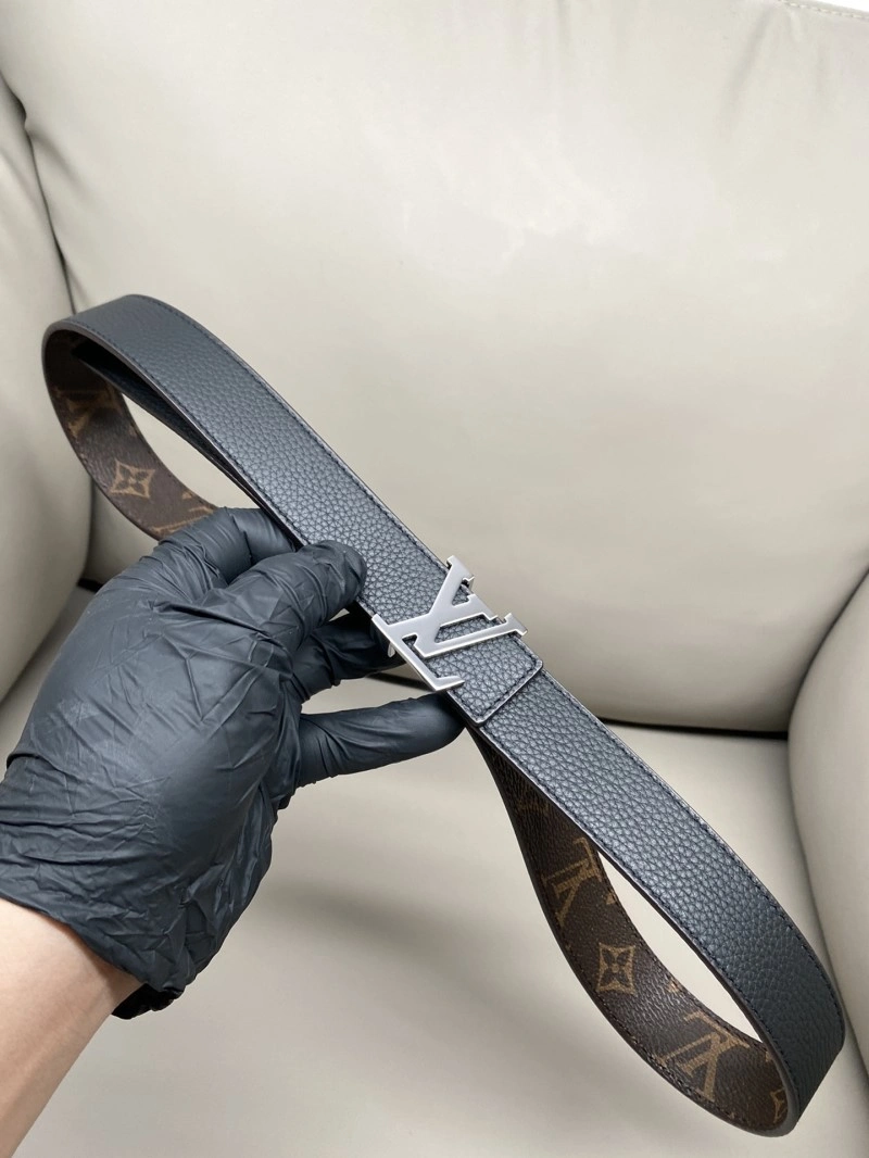 Louis Vuitton Belts Trendy 300930