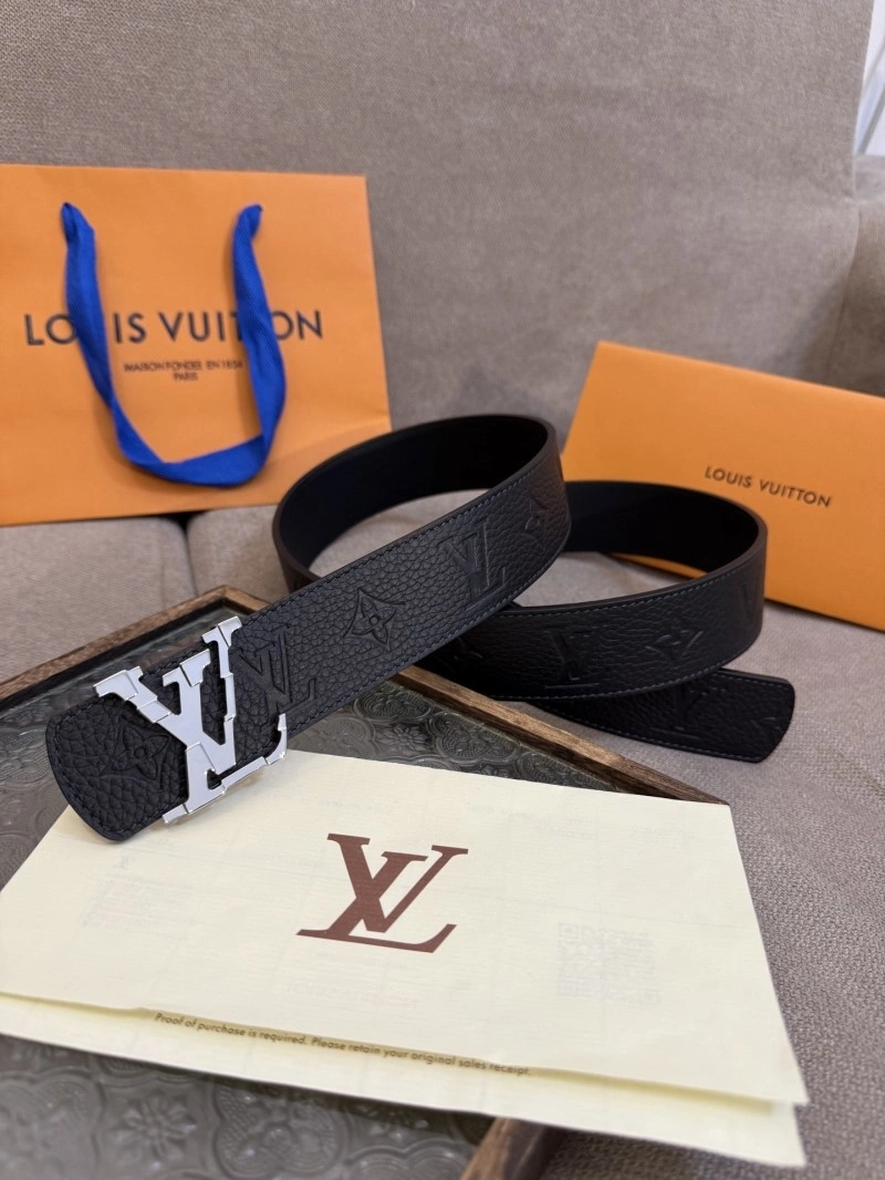 Durable Louis Vuitton Belts 300911