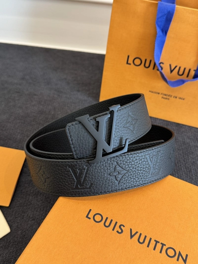 Louis Vuitton Belts TechFriendly 300880