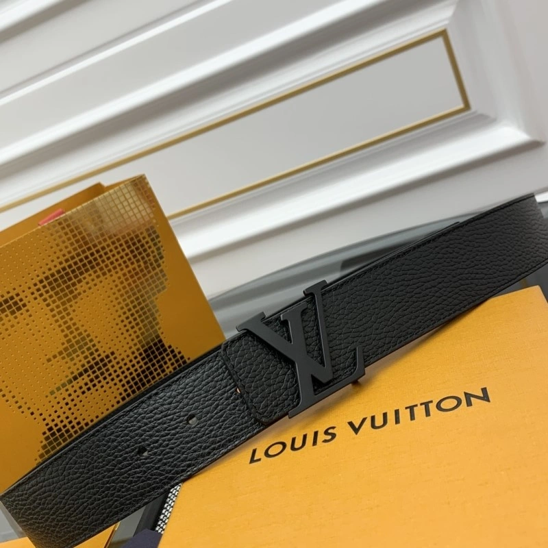 Breathable Louis Vuitton Belts 300897