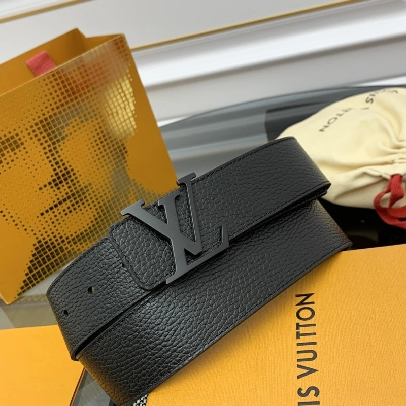 Breathable Louis Vuitton Belts 300897