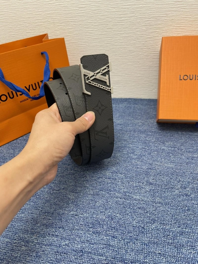 Supportive Louis Vuitton Belts 300872
