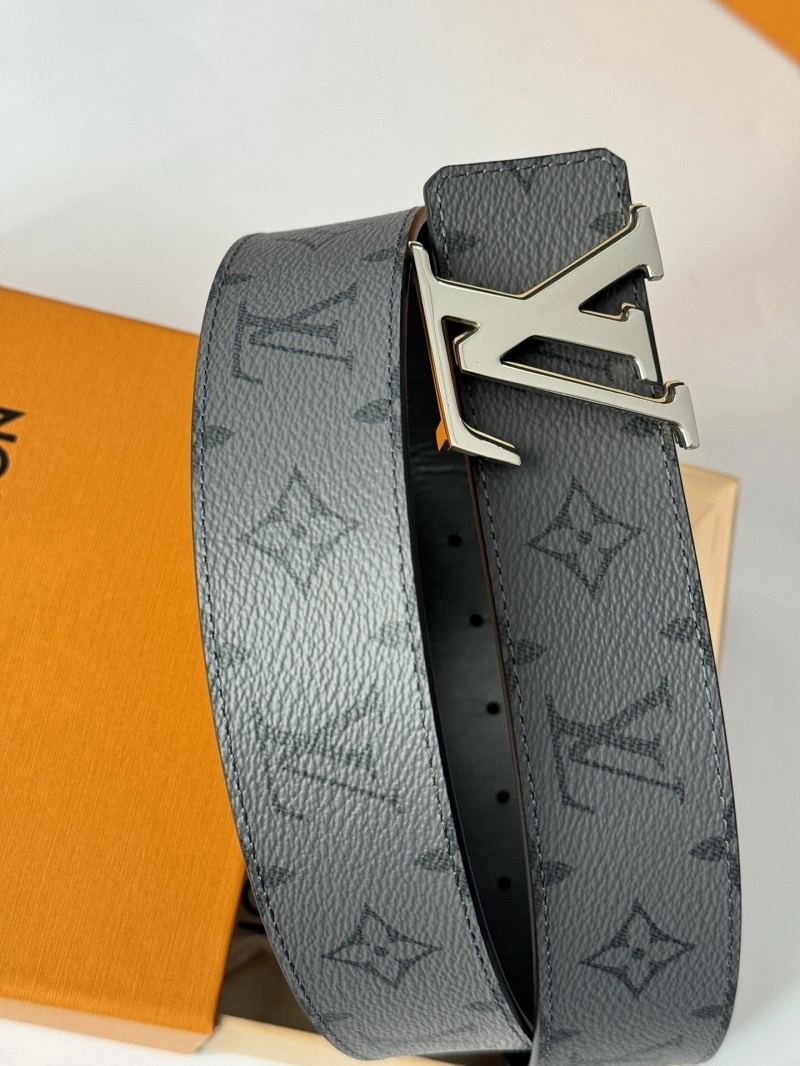 Louis Vuitton Belts OnTrend 300885