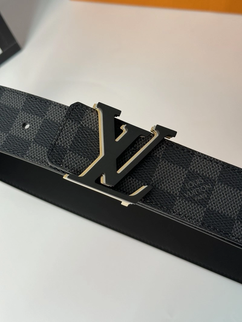 Louis Vuitton Belts Attractive 300881