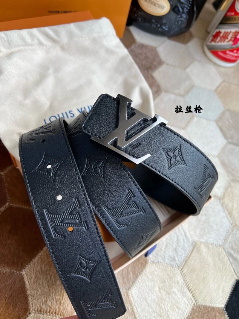 Louis Vuitton Belts SmoothTexture 300834