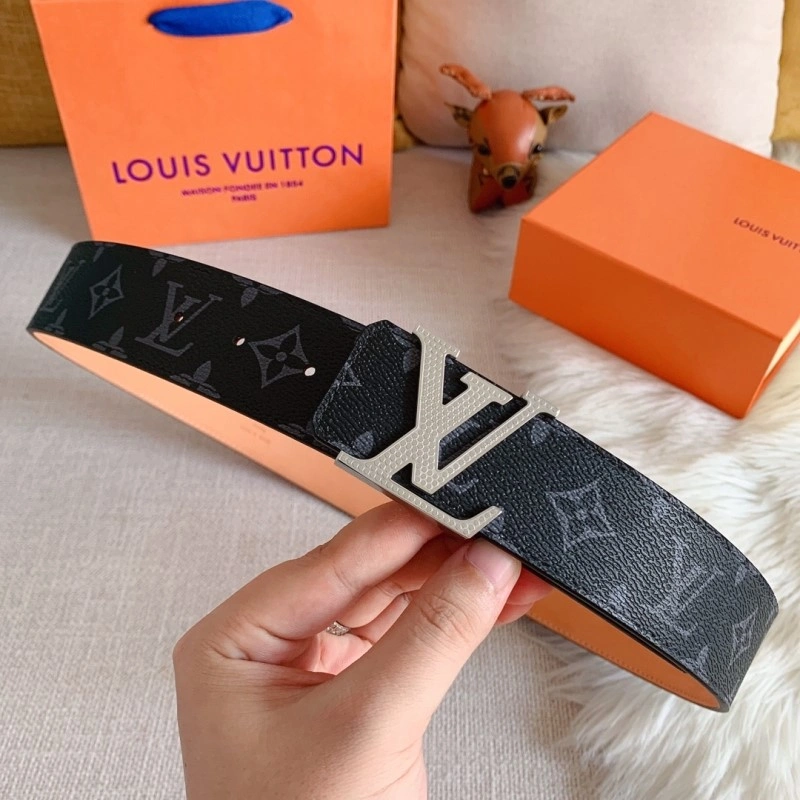 Louis Vuitton Belts Resilient 300836