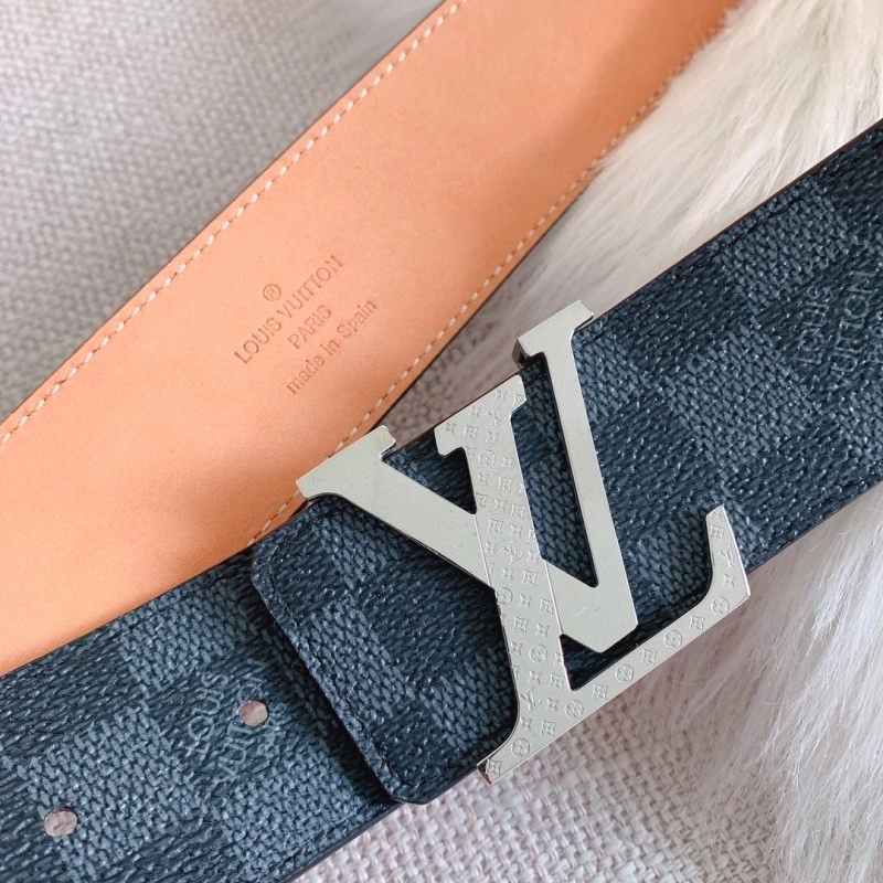 Louis Vuitton Belts Minimalist 300842