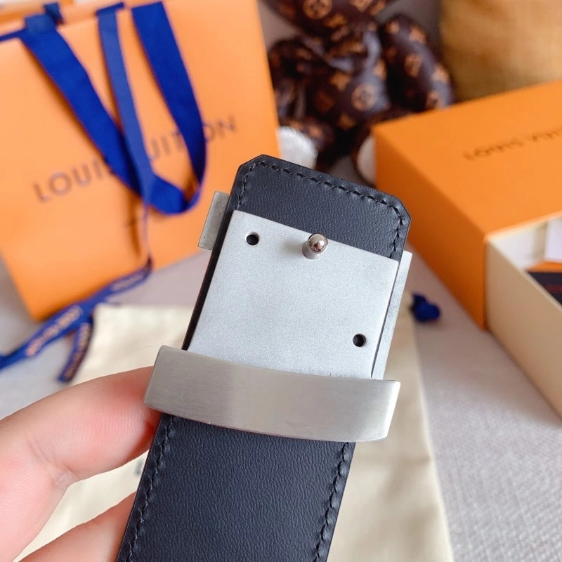 Louis Vuitton Belts GoAnywhere 300826