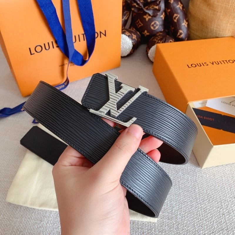 Louis Vuitton Belts GoAnywhere 300826