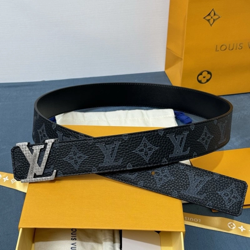 Louis Vuitton Belts Versatile 300857