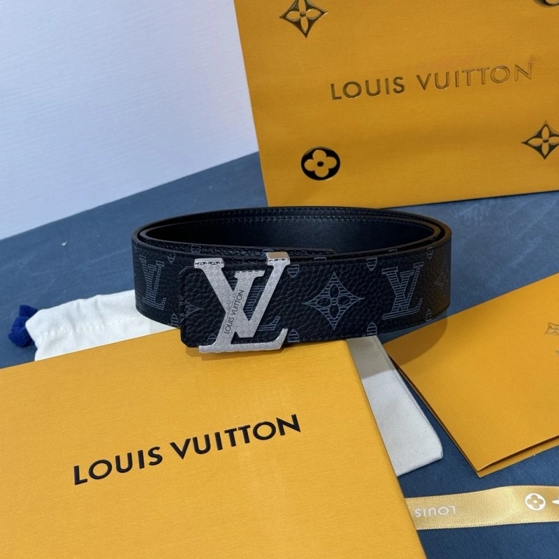 Louis Vuitton Belts Versatile 300857