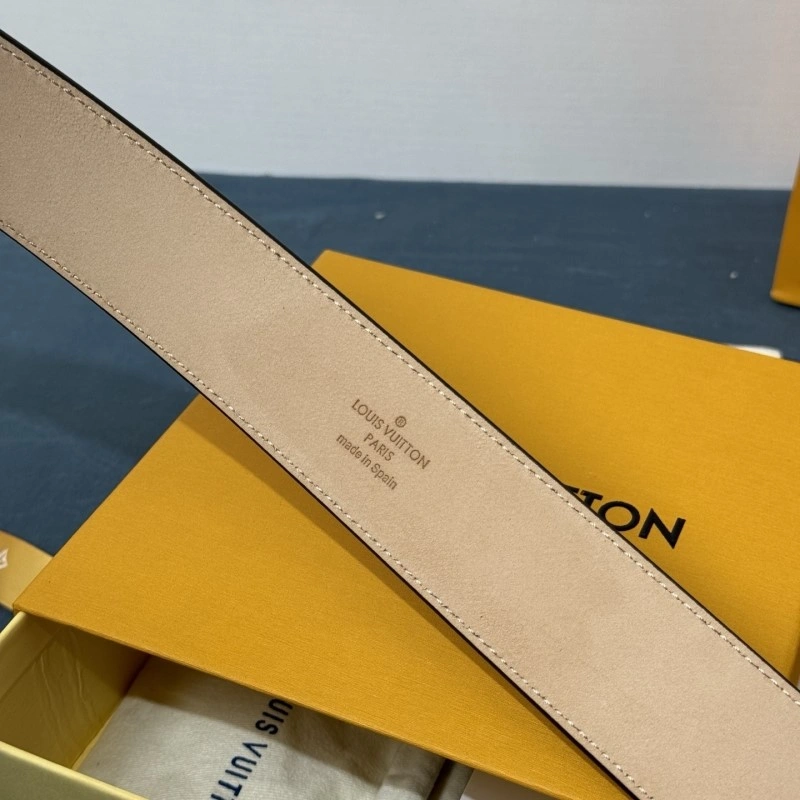 UrbanChic Louis Vuitton Belts 300841