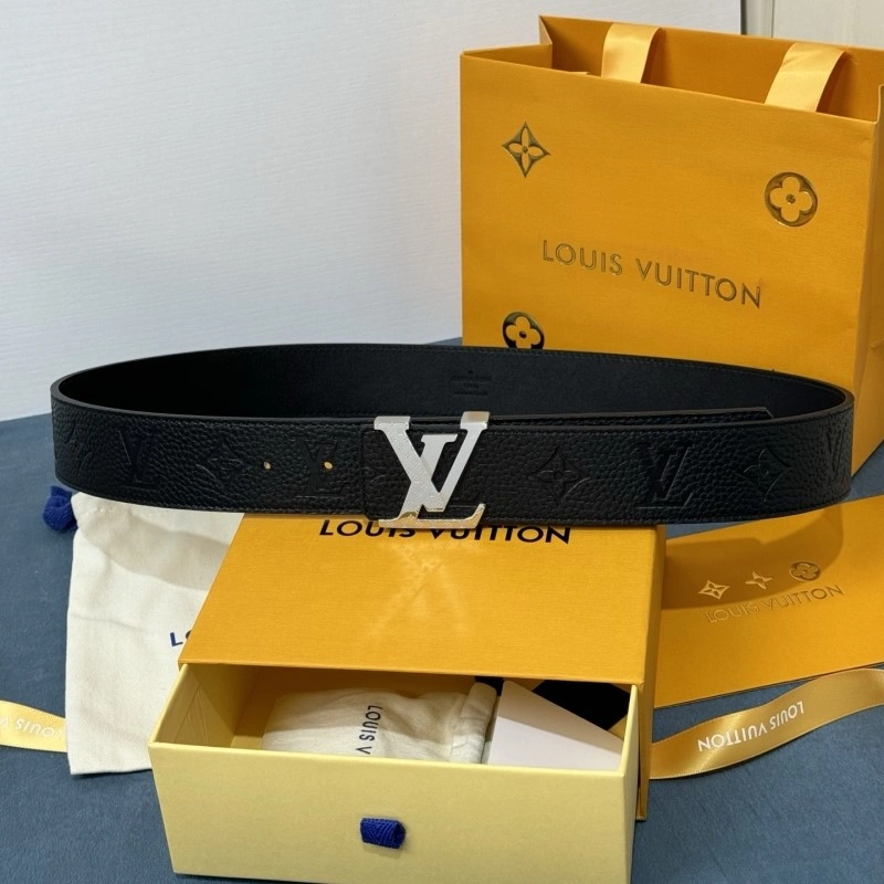 Snug Louis Vuitton Belts 300837