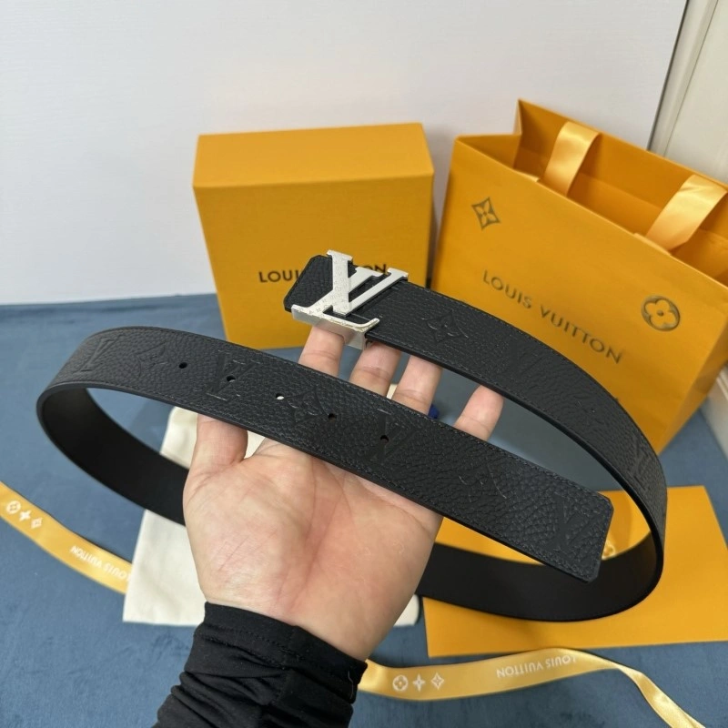 Snug Louis Vuitton Belts 300837