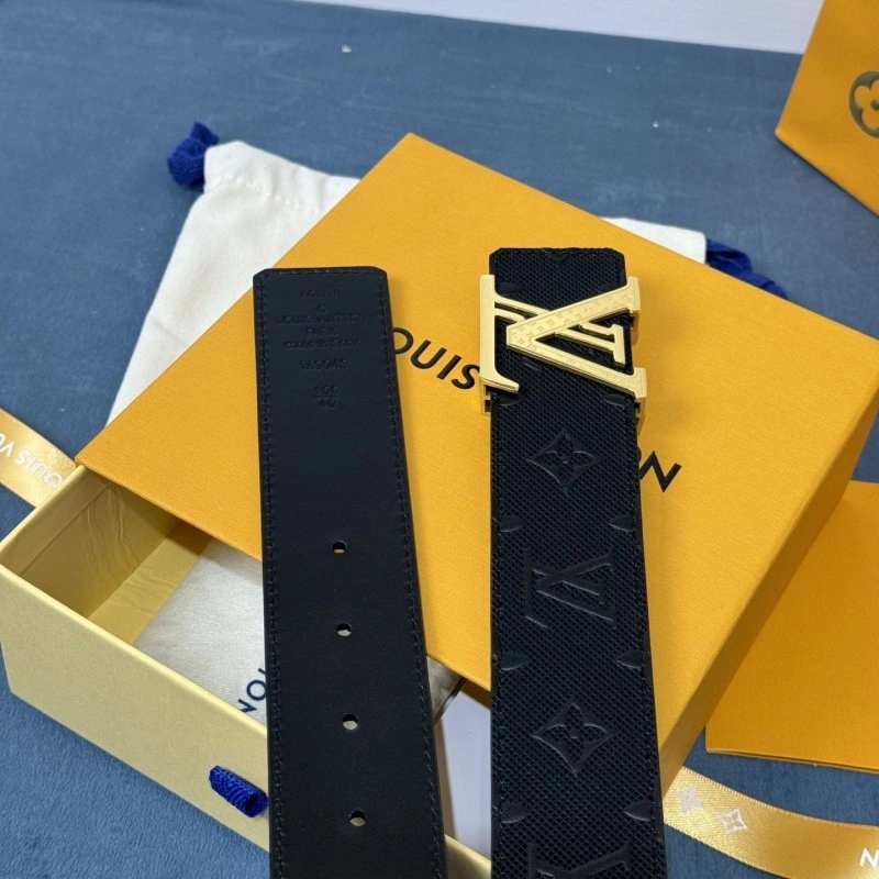 Seasonal Louis Vuitton Belts 300854