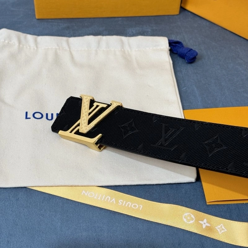 Seasonal Louis Vuitton Belts 300854