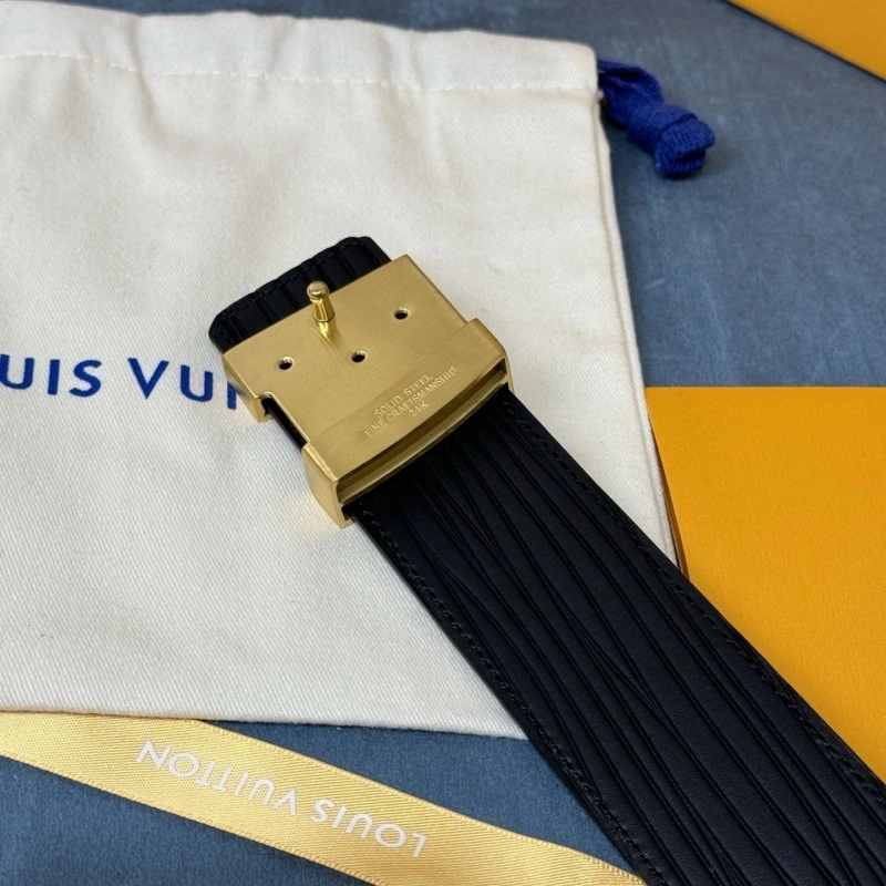Colorful Louis Vuitton Belts 300827