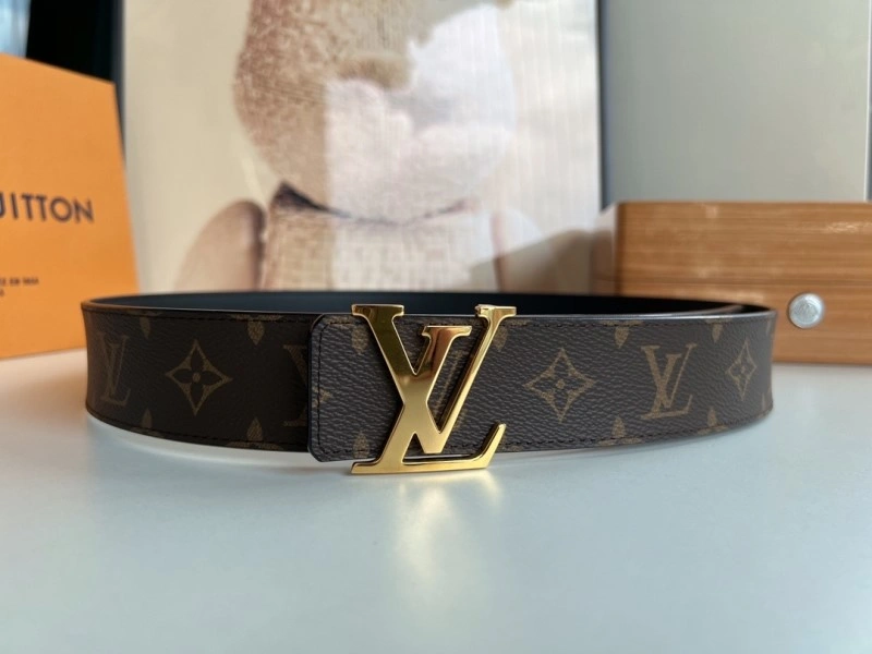 Tailored Louis Vuitton Belts 300825