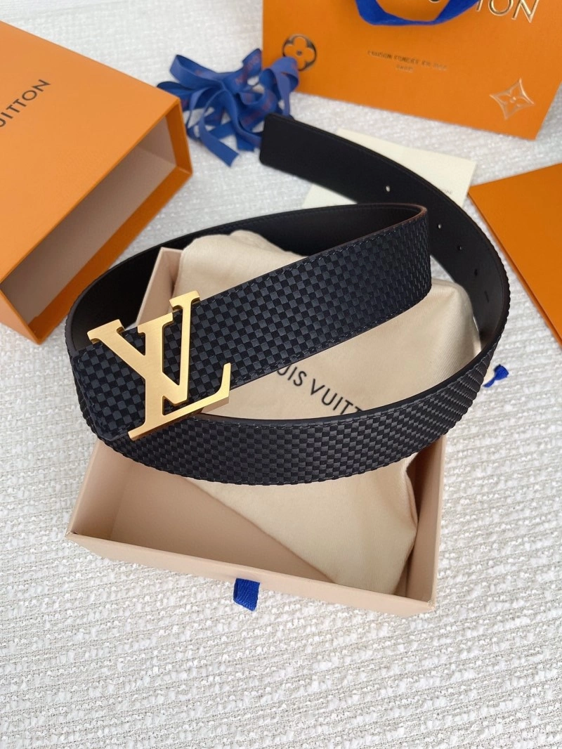 Louis Vuitton Belts Affordable 300815