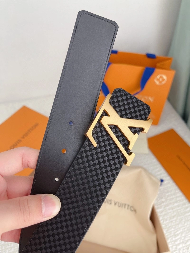 Louis Vuitton Belts Affordable 300815