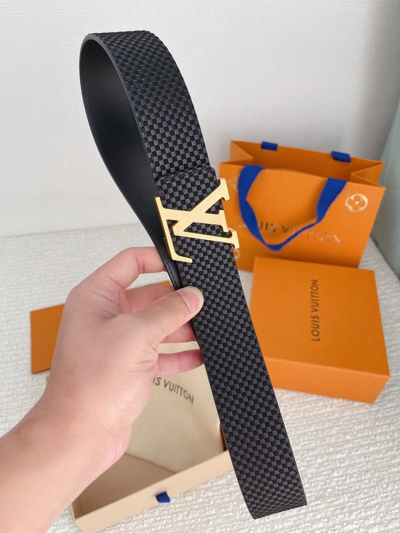 Louis Vuitton Belts Affordable 300815