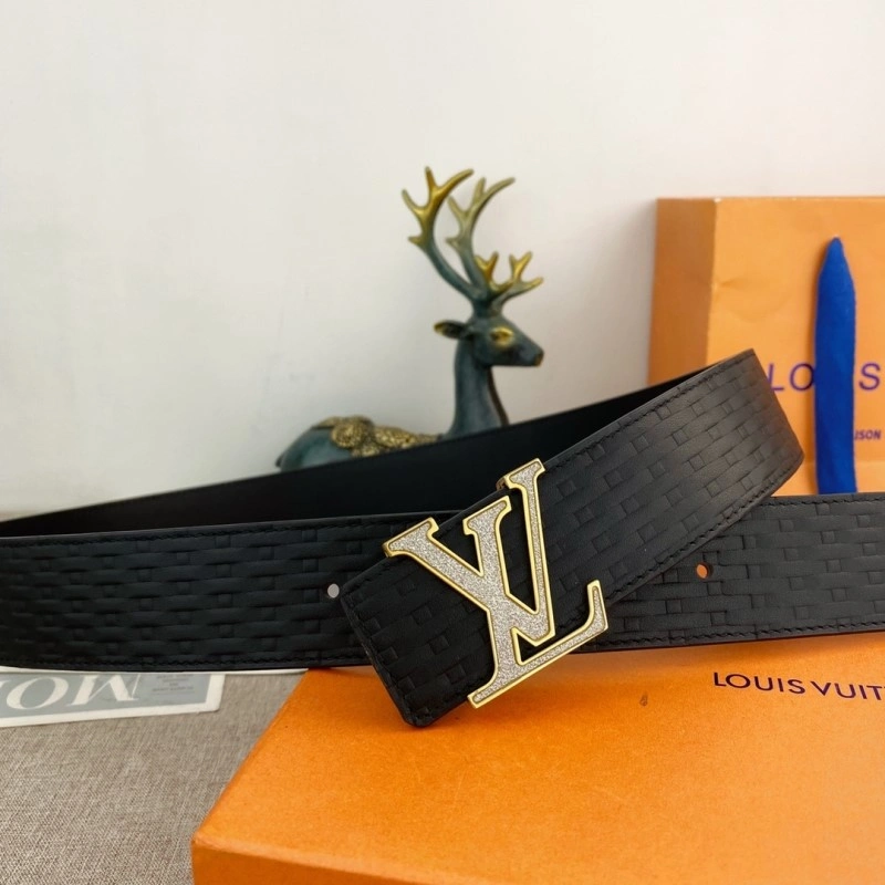 Unisex Louis Vuitton Belts 300795