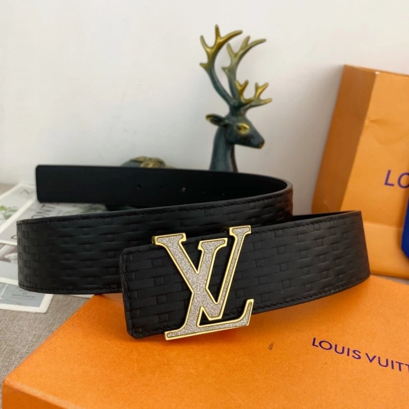 Unisex Louis Vuitton Belts 300795