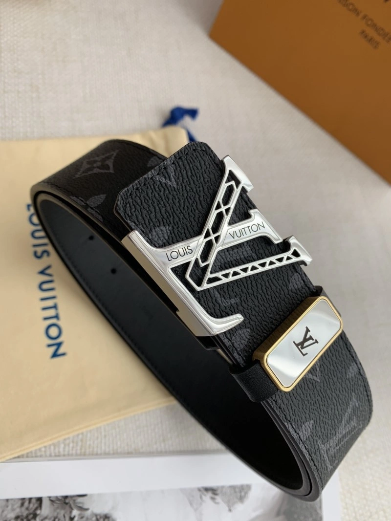 Louis Vuitton Belts TravelReady 300811