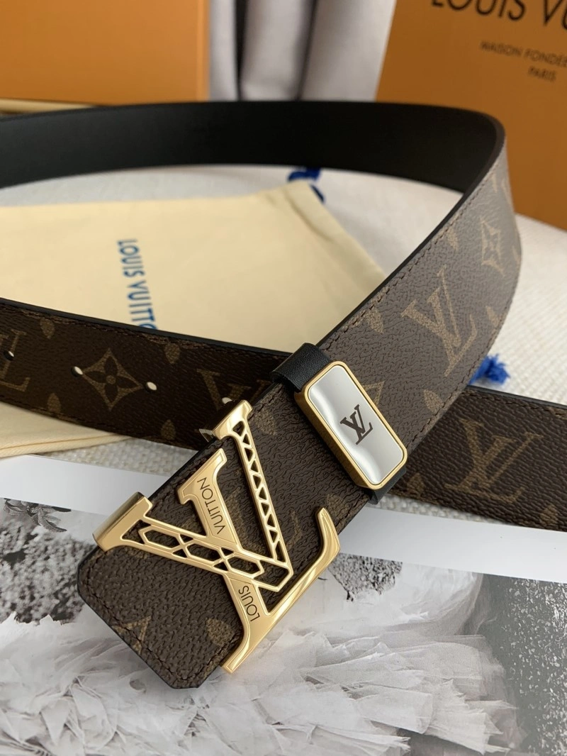 Louis Vuitton Belts TravelReady 300811