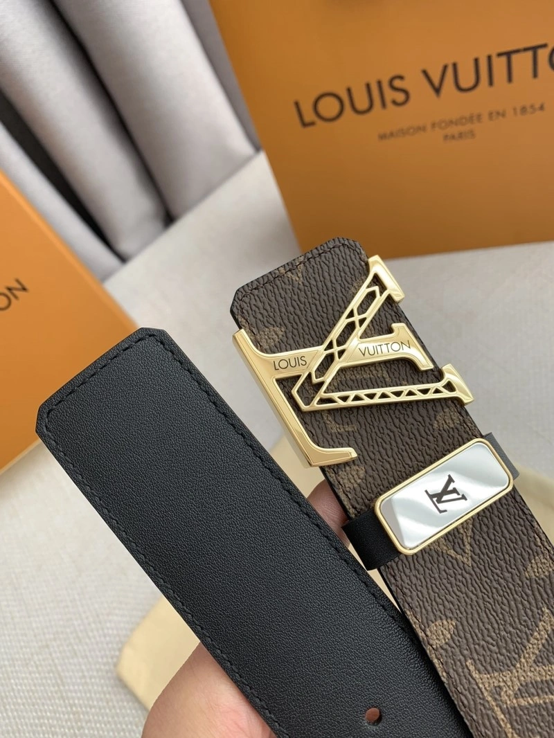 Louis Vuitton Belts TravelReady 300811