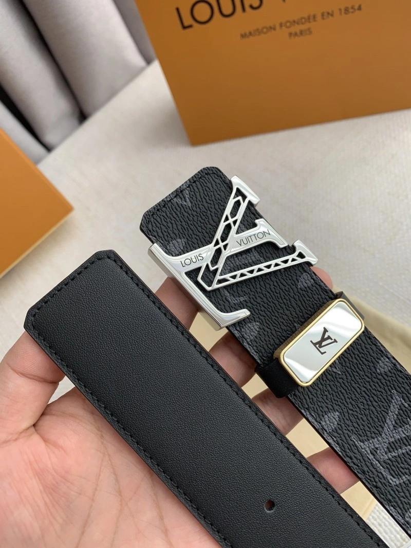 Louis Vuitton Belts TravelReady 300811