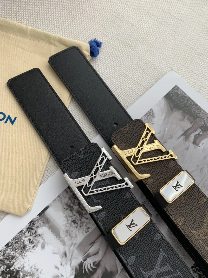 Louis Vuitton Belts TravelReady 300811